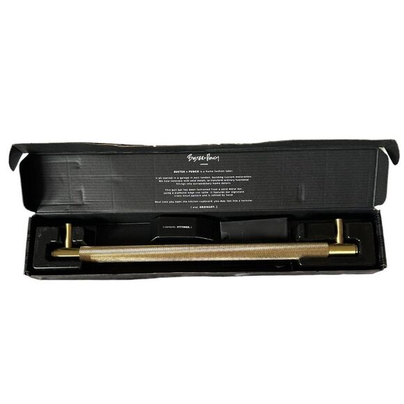 NWOT - BUSTER & PUNCH Brass Pull Bar in Cross Knurl Pattern, size Large - Picture 10 of 10